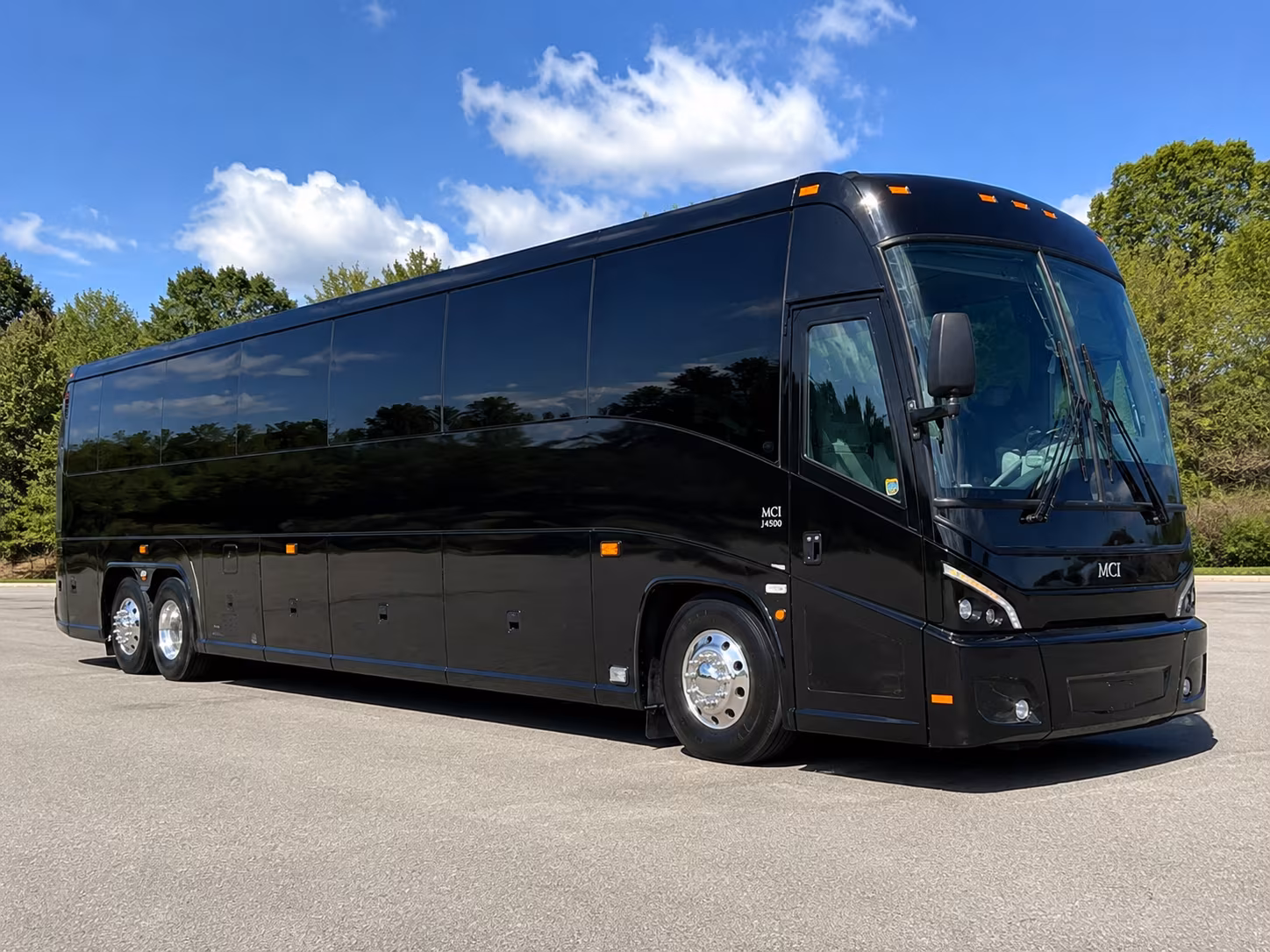 book your rochester hills wedding bus before peak season fills