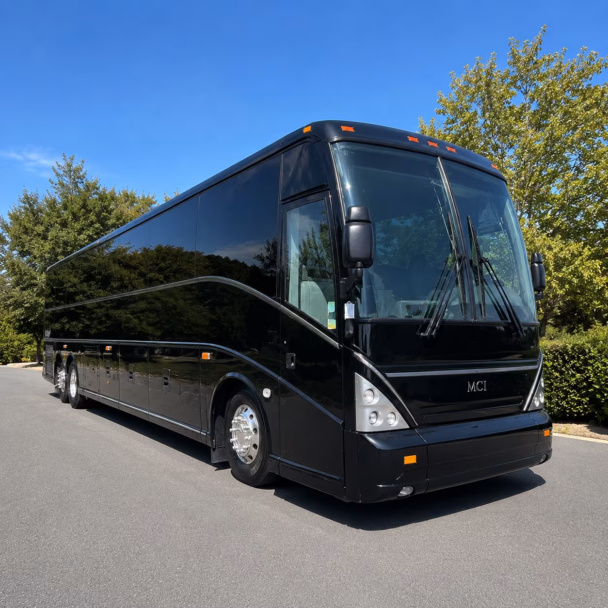 finding a bus to pine knob music theatre and meadow brook from rochester hills