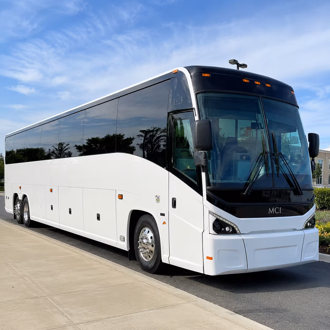 rochester hills to detroit venue shuttle buses for games concerts and events